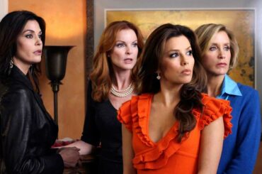 сериалы похожие на отчаянные домохозяйки