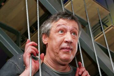 где Ефремов