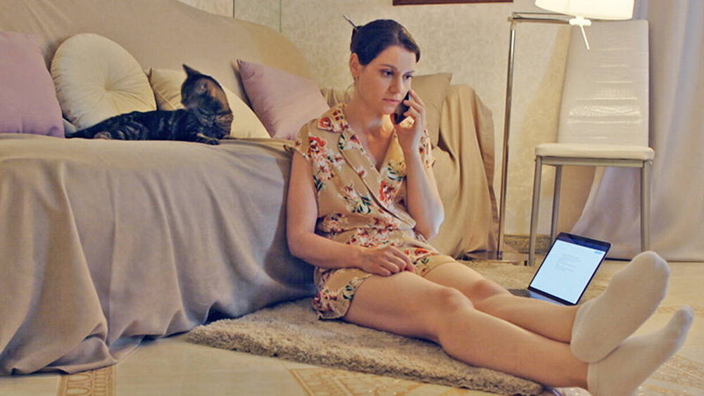 Женщина с котом и детективом 12 3 4 серии