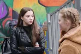 сериал про сестер