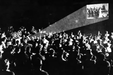 Первые кинотеатры