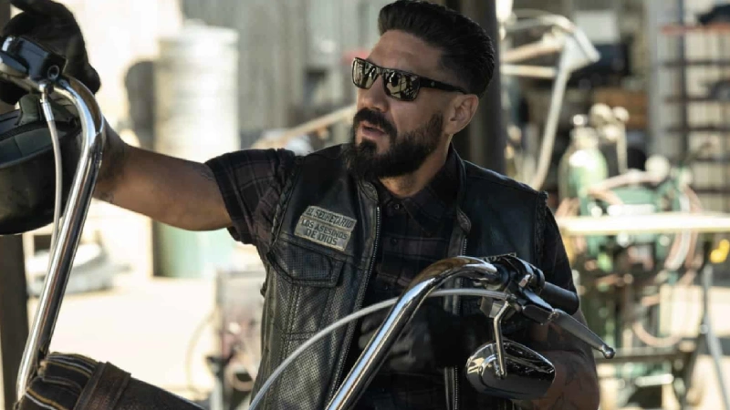 сериал про банду байкеров