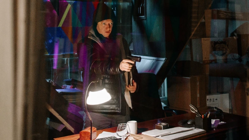 бар один звонок объяснение финала