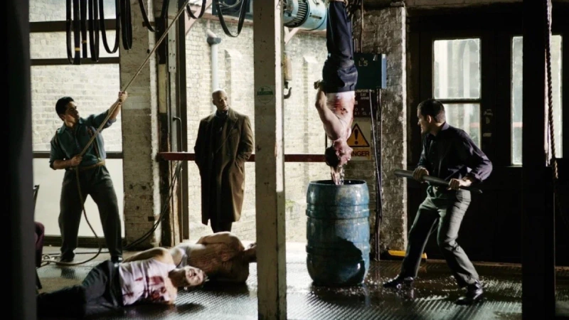 объяснение фильма револьвер 2005