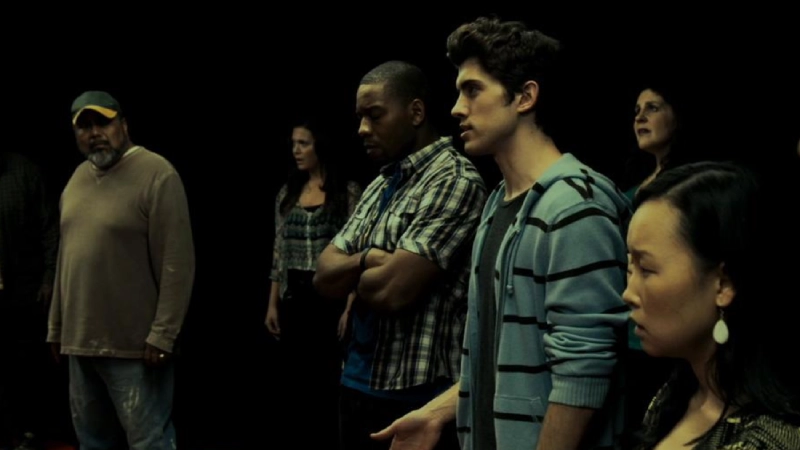 список фильмов похожих на выход 8