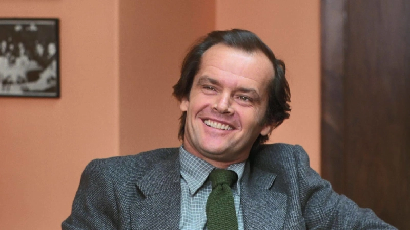 фильм сияние сюжет и смысл